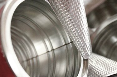 aluminium can close up