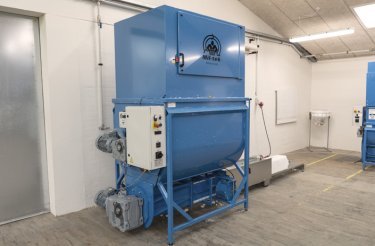 Blue polystyrene compactor for recycling EPS