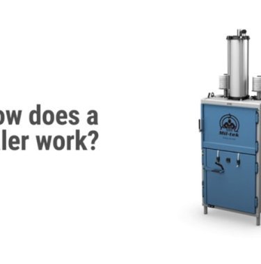 How does a baler work?