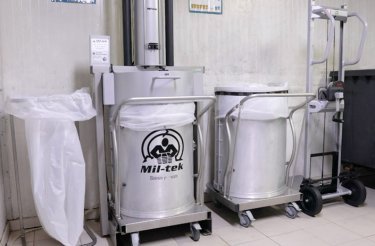 mixed waste compactor